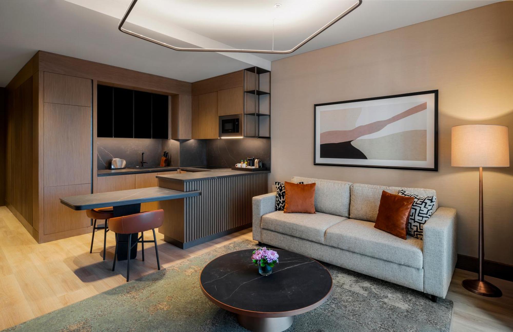 Hotel Moevenpick Living Istanbul Saklivadi Esterno foto