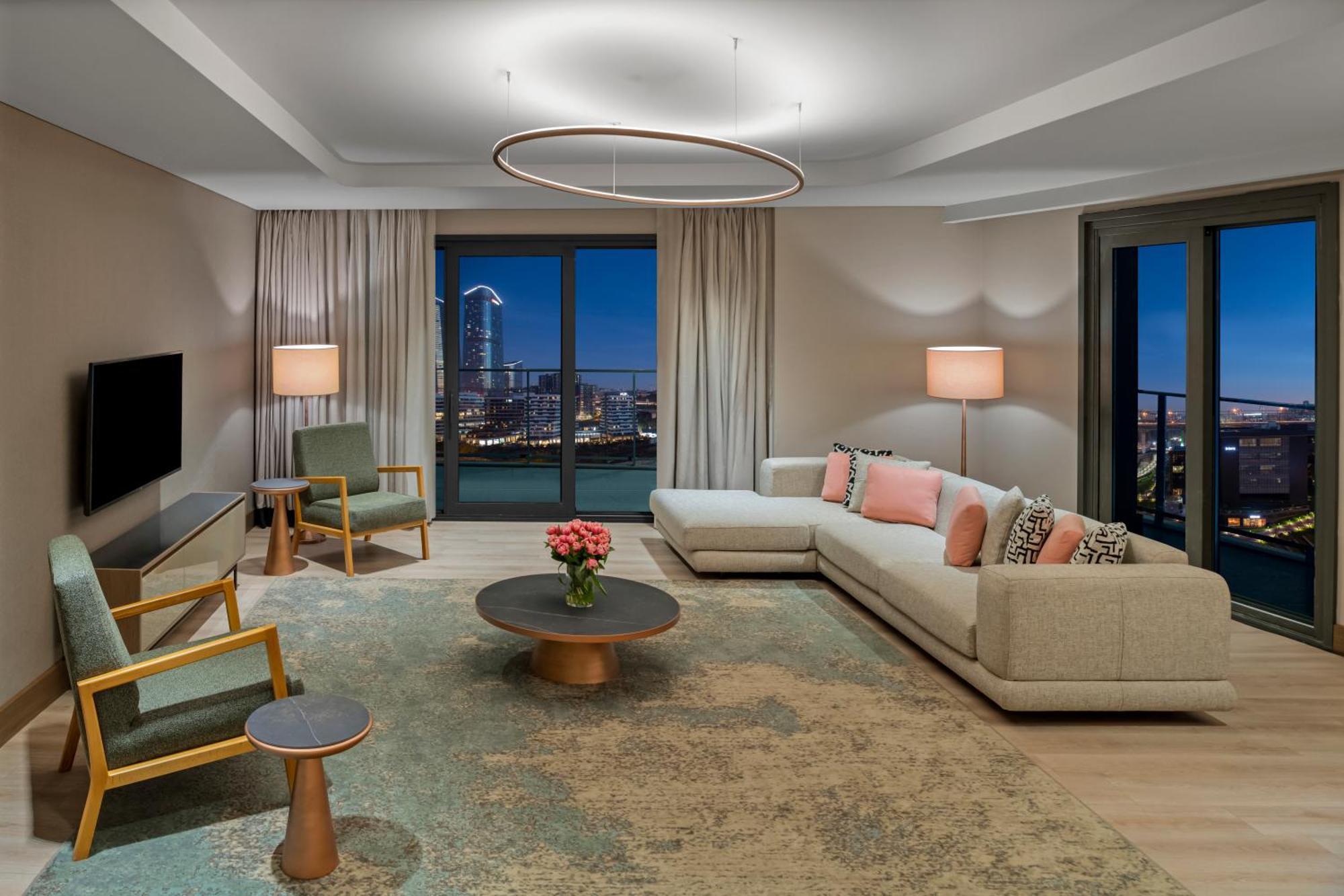 Hotel Moevenpick Living Istanbul Saklivadi Esterno foto