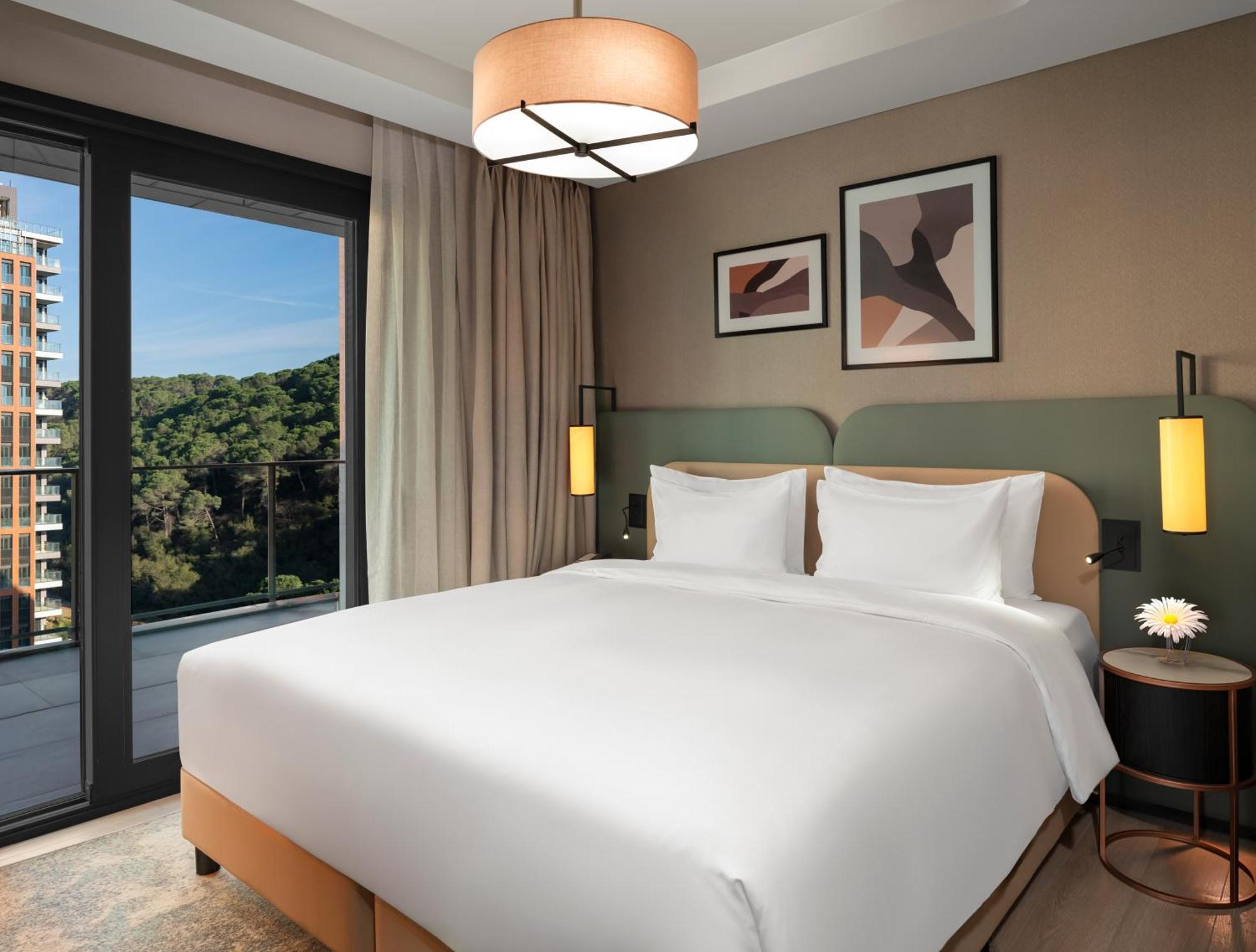 Hotel Moevenpick Living Istanbul Saklivadi Esterno foto