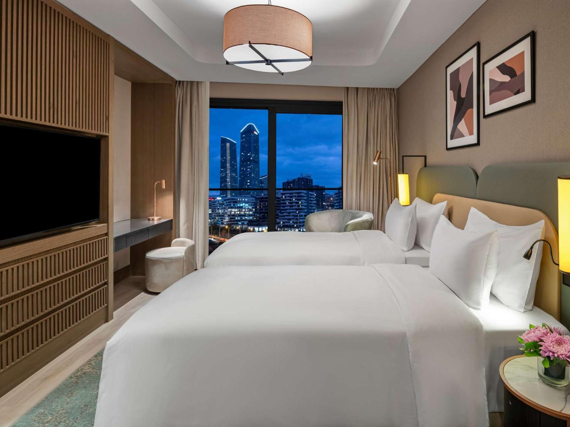 Hotel Moevenpick Living Istanbul Saklivadi Esterno foto